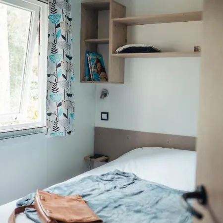 Mobil Home Xxl 4 Chambres - Camping La Bolee D'Air Saint-Vincent-sur-Jard Exterior photo